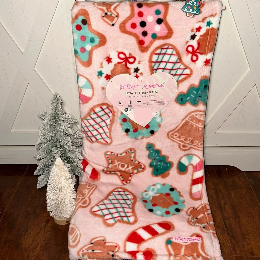 Betsey Johnson Pink Holiday Gingerbread Plush Throw Blanket